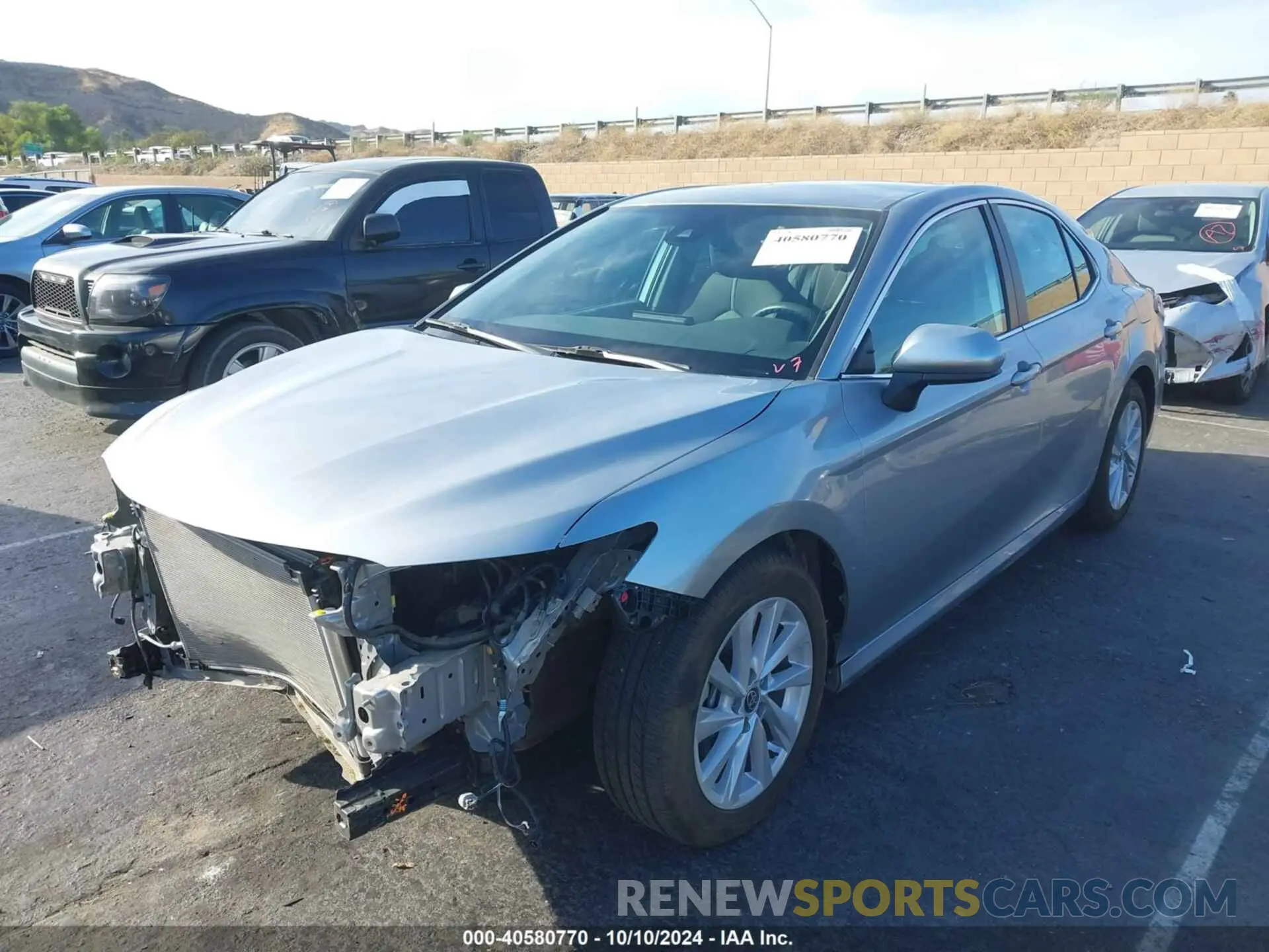 2 Photograph of a damaged car 4T1C11AKXNU674040 TOYOTA CAMRY 2022