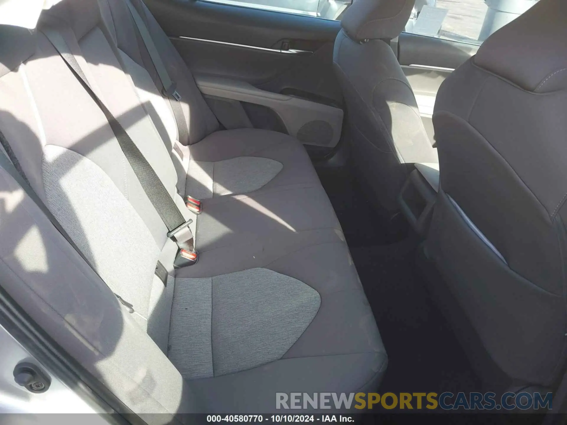 8 Photograph of a damaged car 4T1C11AKXNU674040 TOYOTA CAMRY 2022