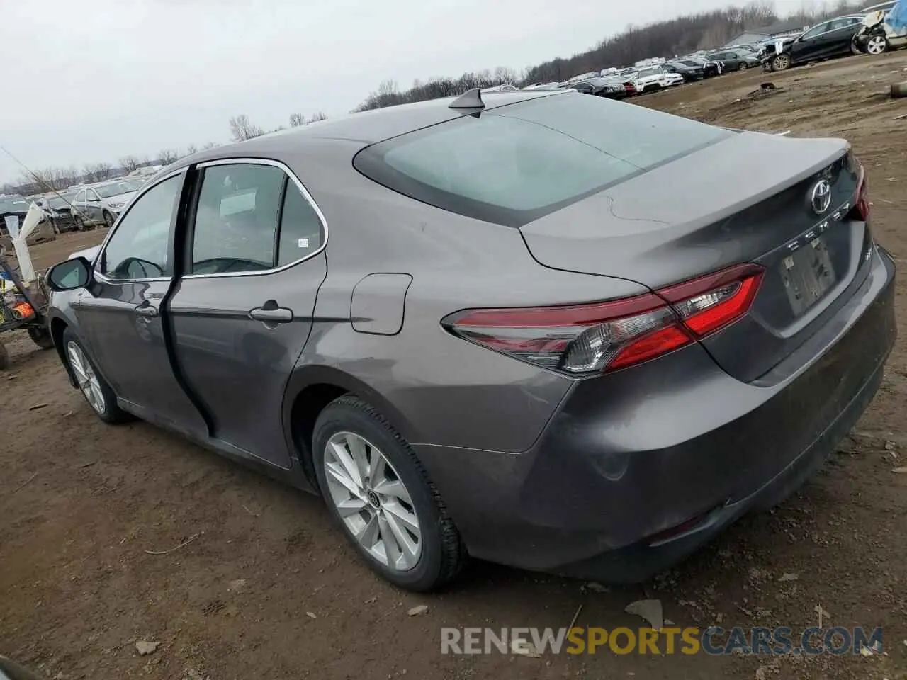 2 Photograph of a damaged car 4T1C11AKXNU679870 TOYOTA CAMRY 2022