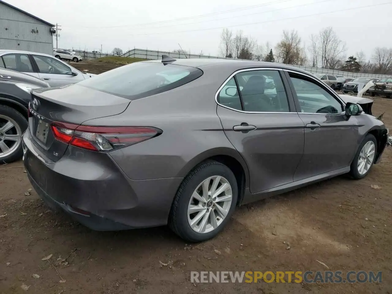 3 Photograph of a damaged car 4T1C11AKXNU679870 TOYOTA CAMRY 2022