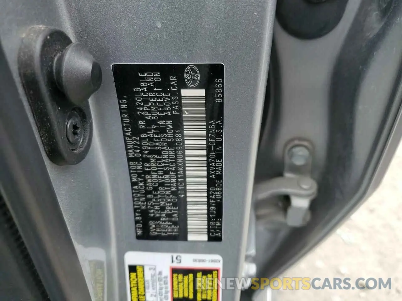13 Photograph of a damaged car 4T1C11AKXNU690884 TOYOTA CAMRY 2022