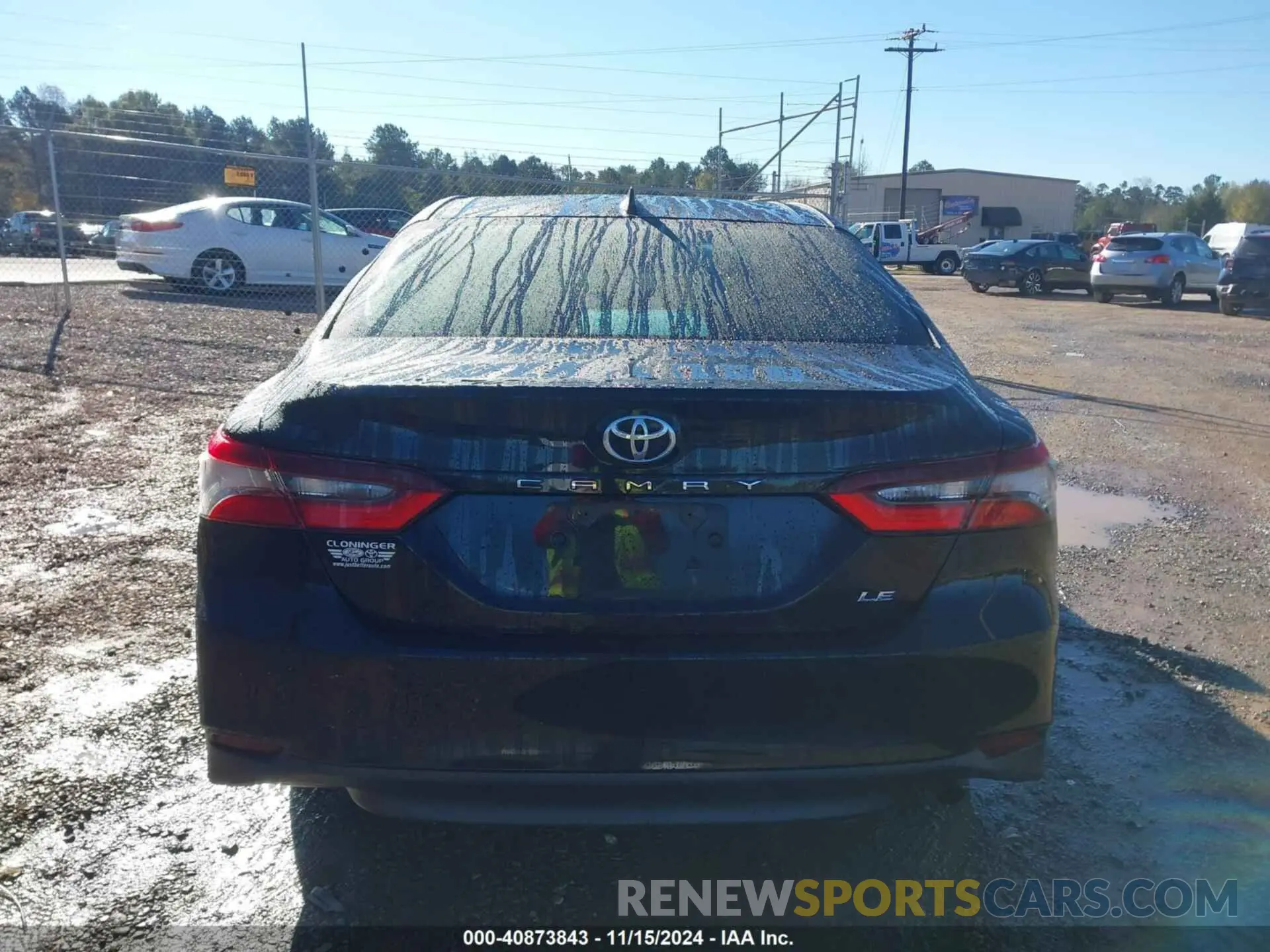16 Photograph of a damaged car 4T1C11AKXNU711412 TOYOTA CAMRY 2022