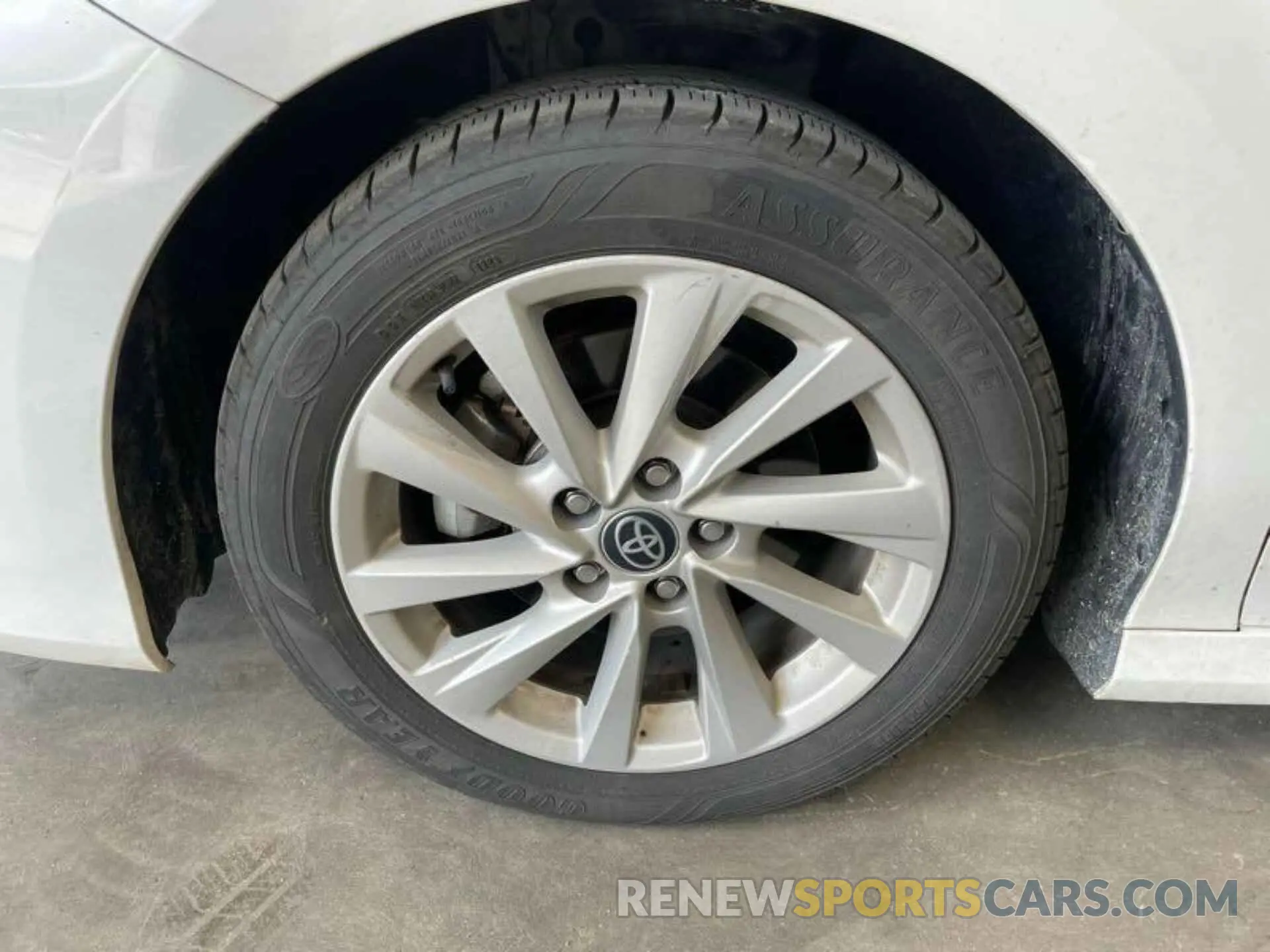 6 Photograph of a damaged car 4T1C11BK0NU057907 TOYOTA CAMRY 2022