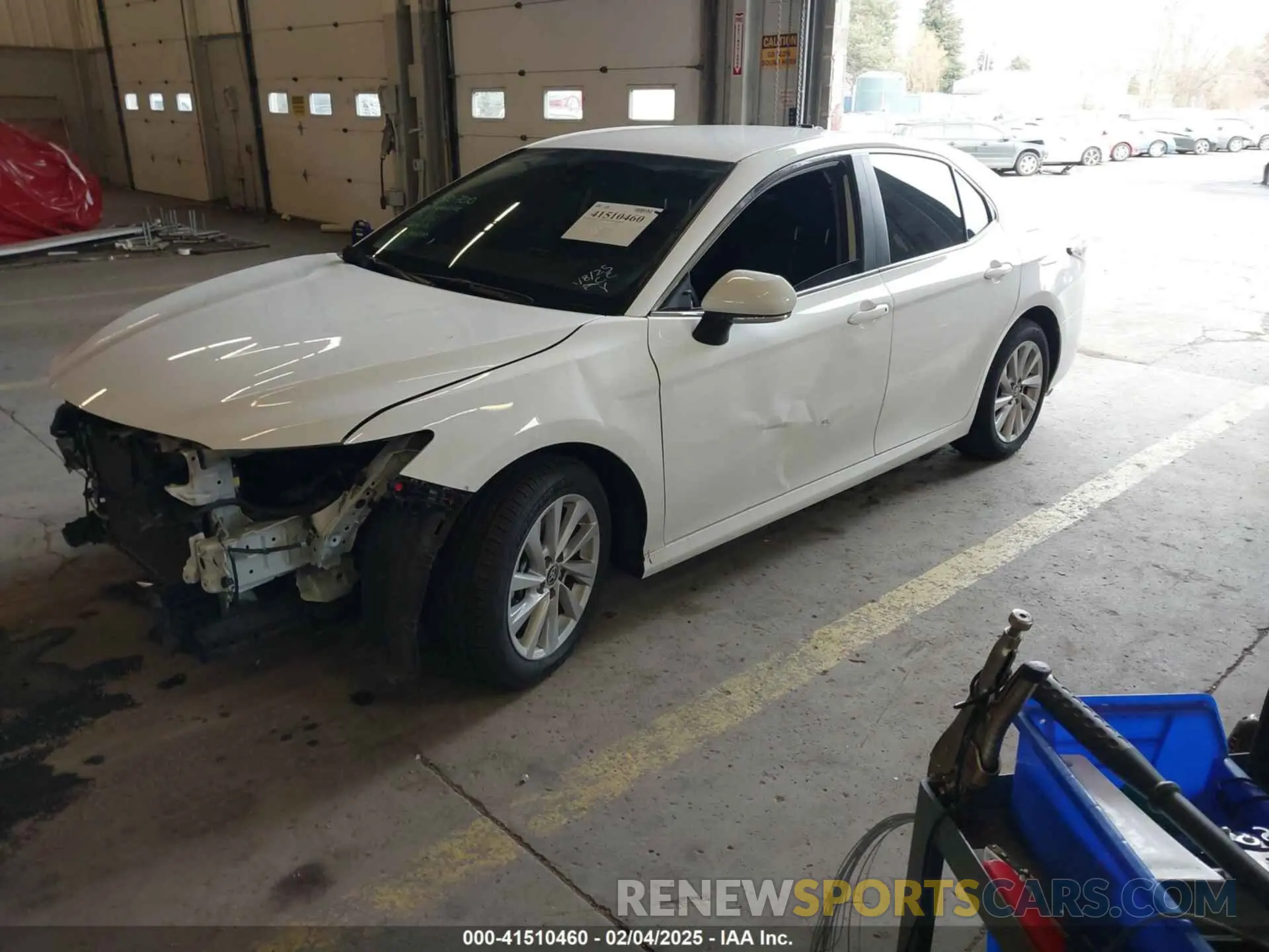 2 Photograph of a damaged car 4T1C11BK1NU054269 TOYOTA CAMRY 2022