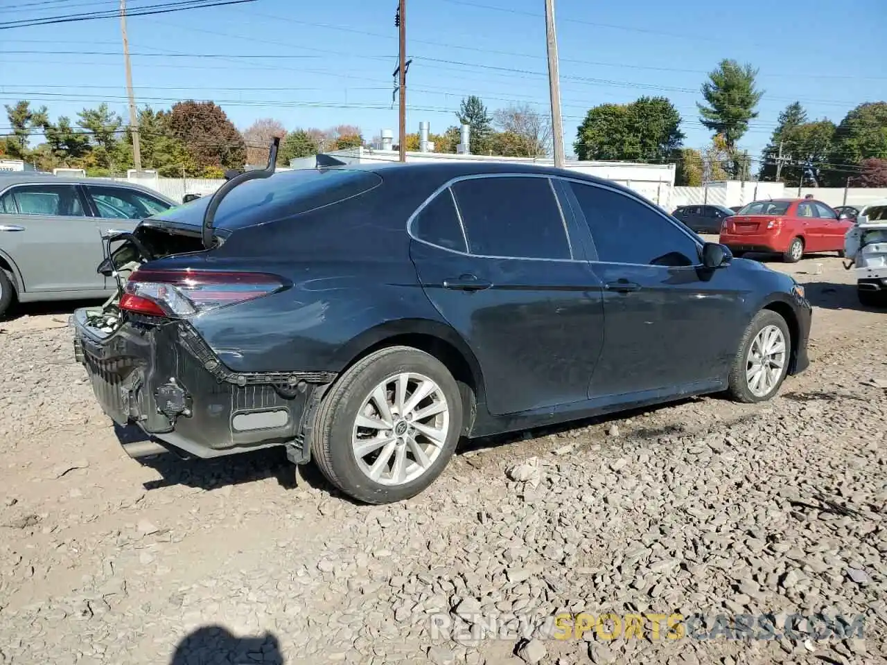 3 Photograph of a damaged car 4T1C11BK3NU062938 TOYOTA CAMRY 2022