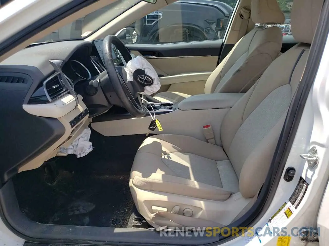 7 Photograph of a damaged car 4T1C11BK3NU066598 TOYOTA CAMRY 2022