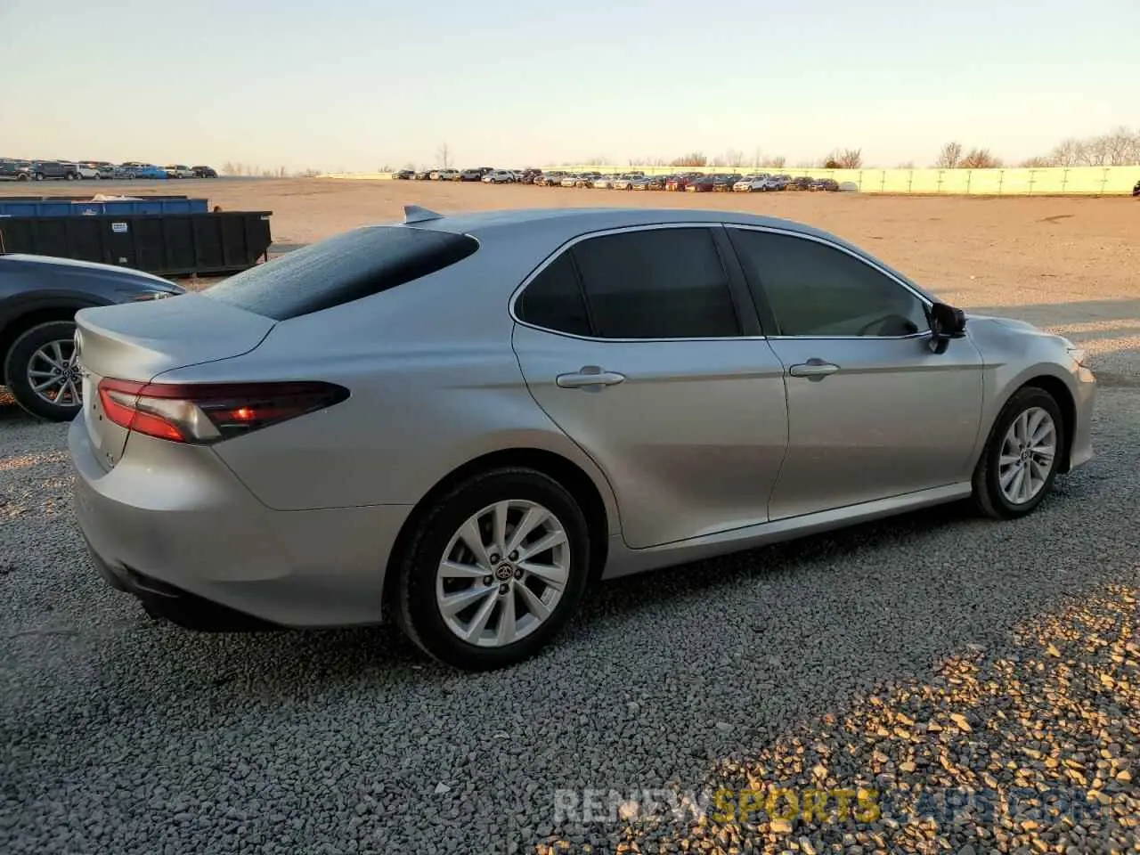 3 Photograph of a damaged car 4T1C11BK6NU058608 TOYOTA CAMRY 2022