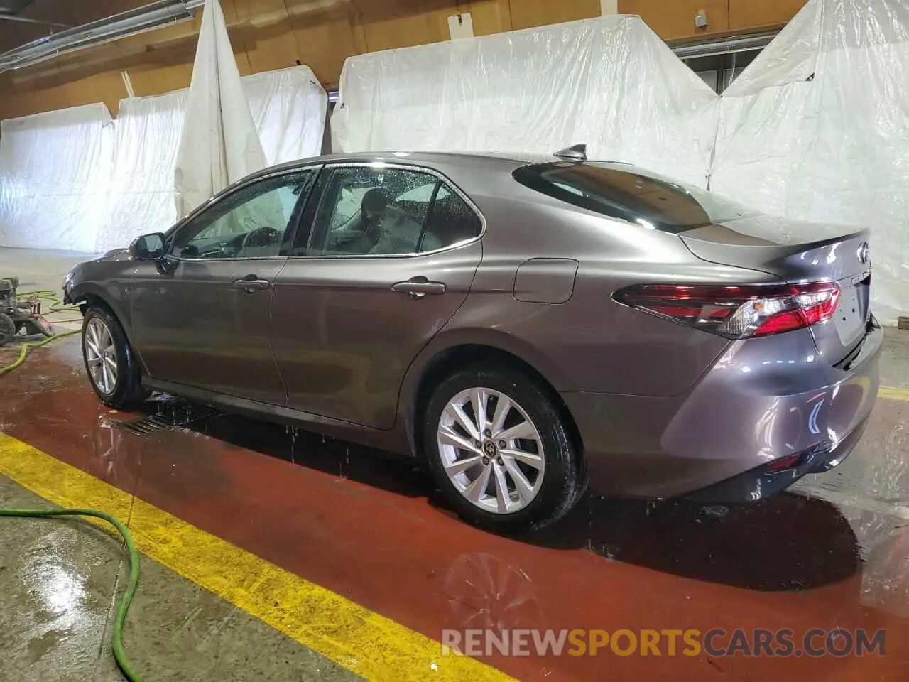 2 Photograph of a damaged car 4T1C11BK7NU059430 TOYOTA CAMRY 2022