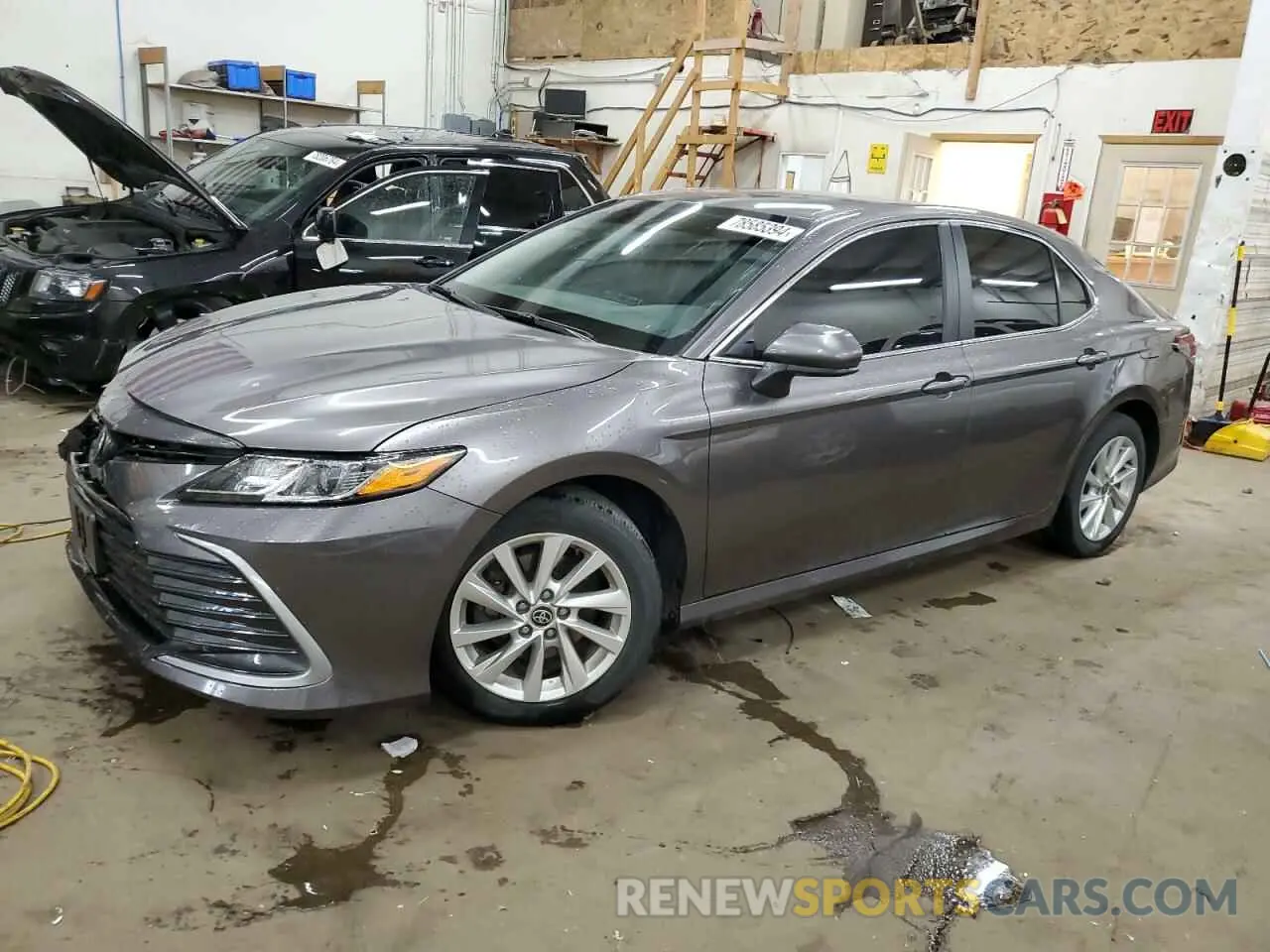 1 Photograph of a damaged car 4T1C11BK7NU066622 TOYOTA CAMRY 2022