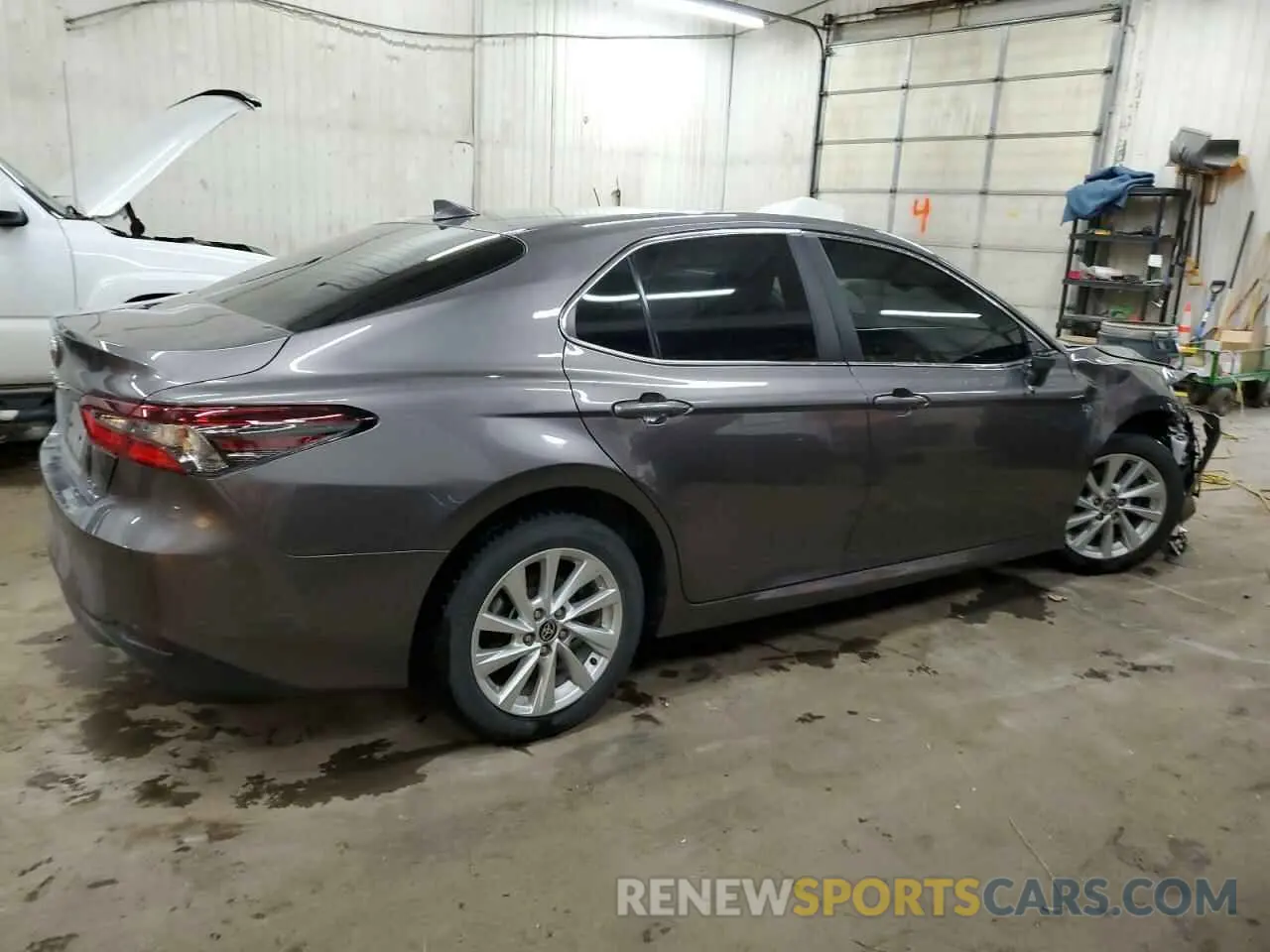3 Photograph of a damaged car 4T1C11BK7NU066622 TOYOTA CAMRY 2022