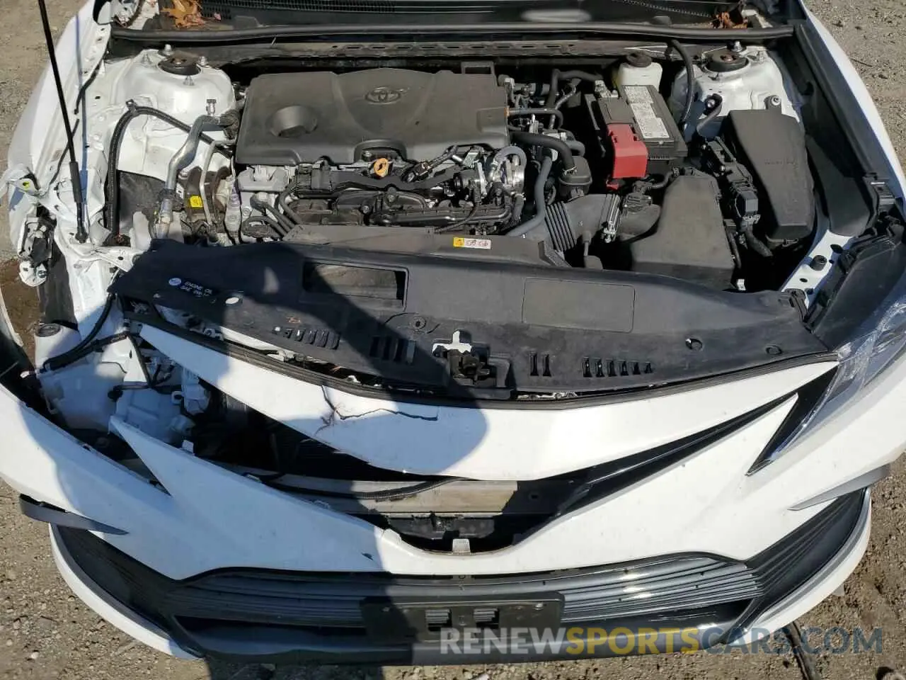 11 Photograph of a damaged car 4T1C11BK7NU070265 TOYOTA CAMRY 2022