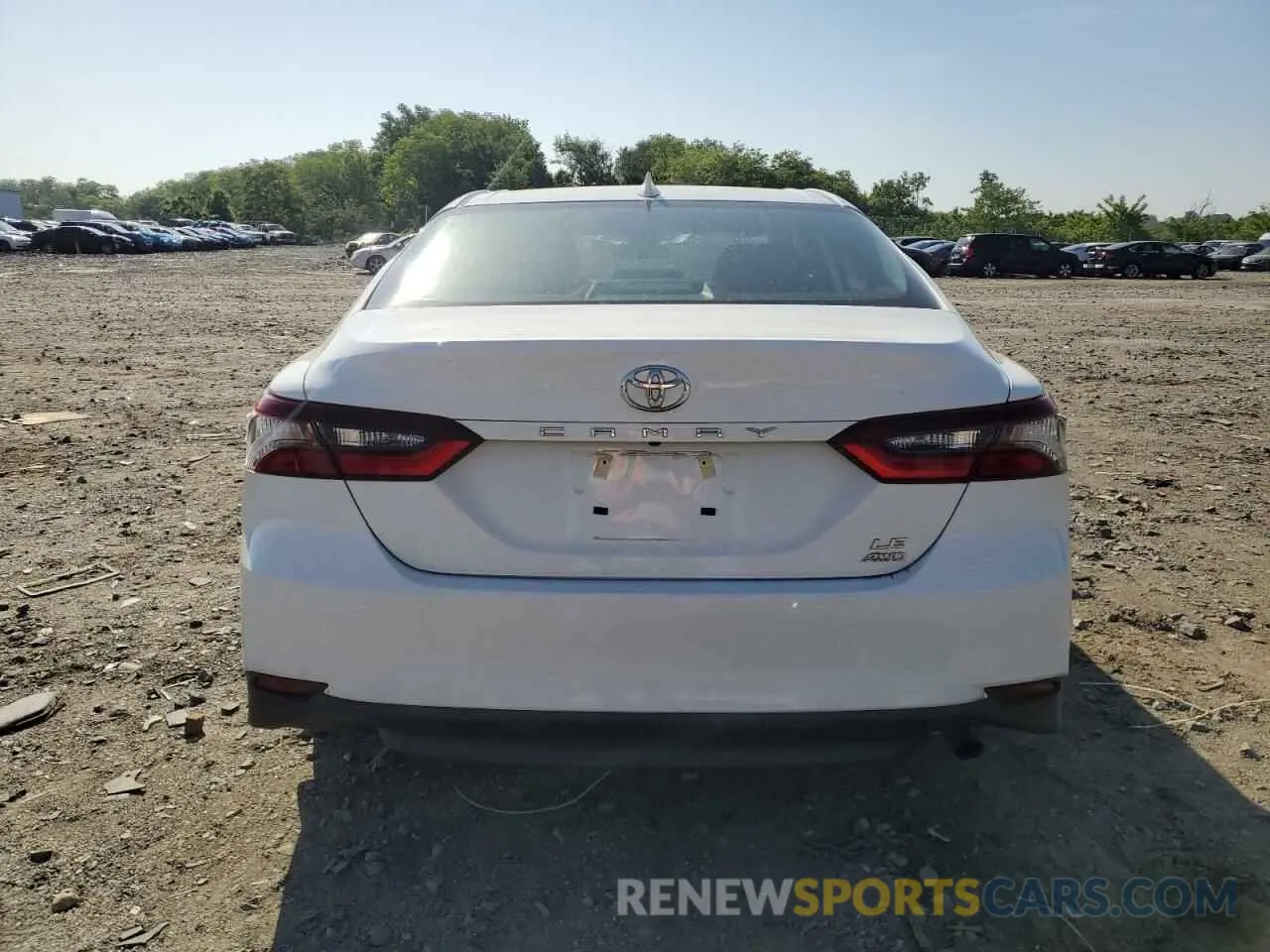 6 Photograph of a damaged car 4T1C11BK7NU070265 TOYOTA CAMRY 2022