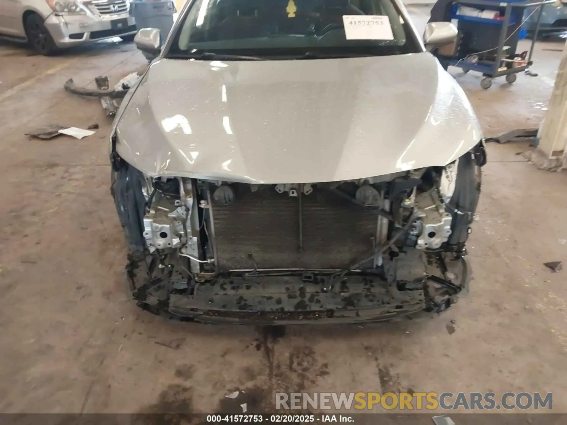 6 Photograph of a damaged car 4T1C11BK9NU051586 TOYOTA CAMRY 2022