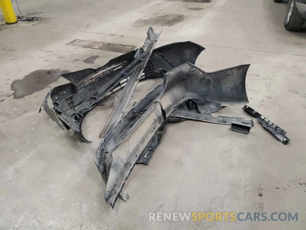 12 Photograph of a damaged car 4T1C11BKXNU062290 TOYOTA CAMRY 2022