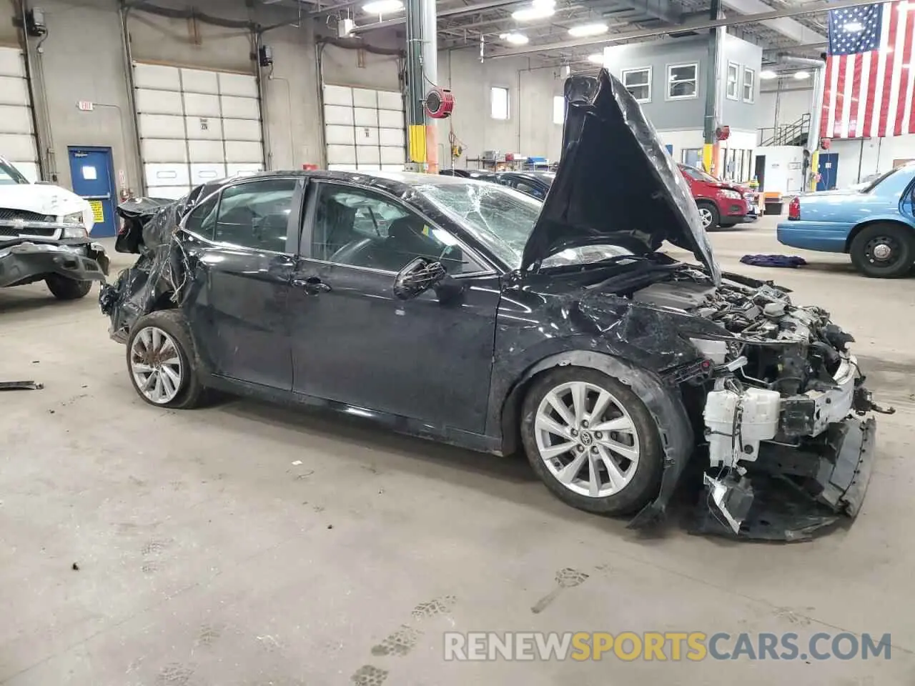 4 Photograph of a damaged car 4T1C11BKXNU062290 TOYOTA CAMRY 2022