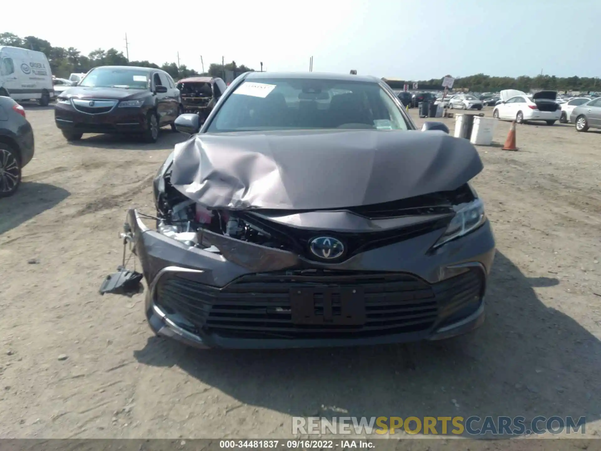 6 Photograph of a damaged car 4T1C31AK0NU598807 TOYOTA CAMRY 2022