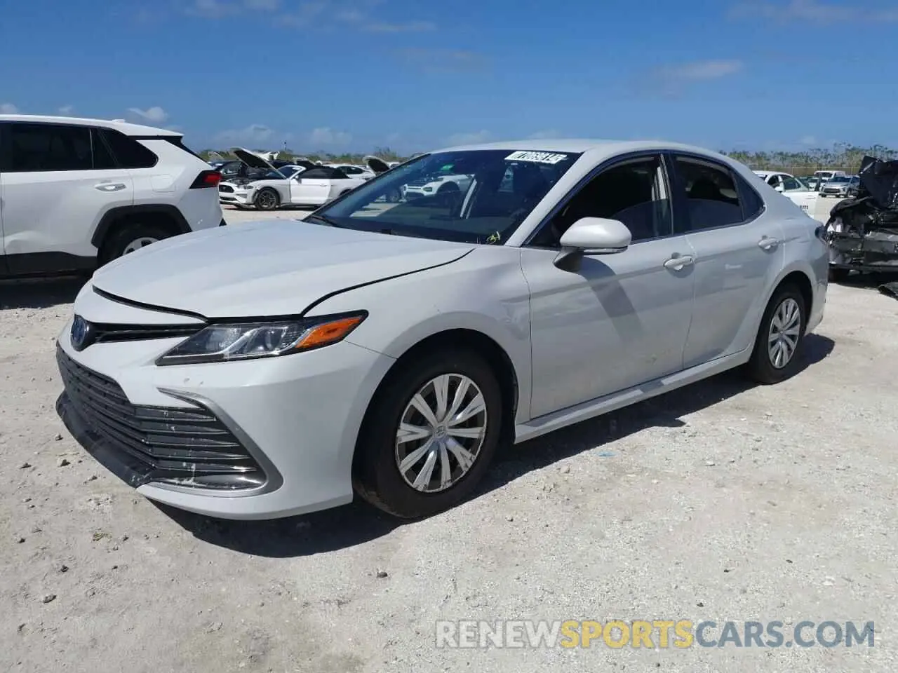 1 Photograph of a damaged car 4T1C31AK1NU044112 TOYOTA CAMRY 2022