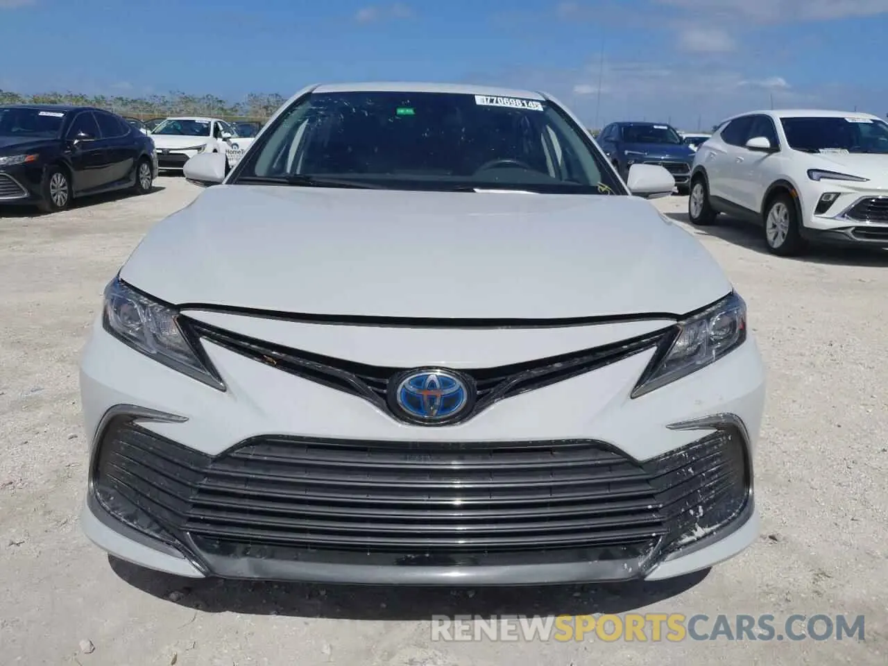 5 Photograph of a damaged car 4T1C31AK1NU044112 TOYOTA CAMRY 2022