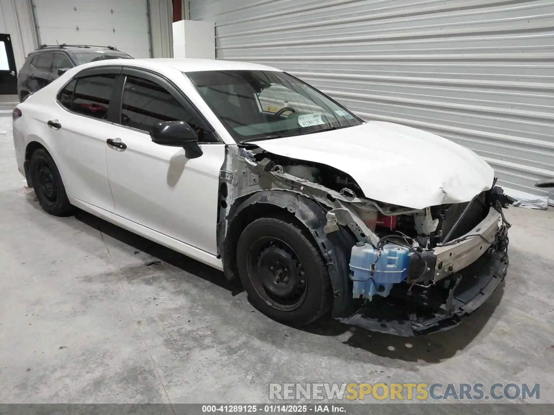 1 Photograph of a damaged car 4T1C31AK1NU592305 TOYOTA CAMRY 2022