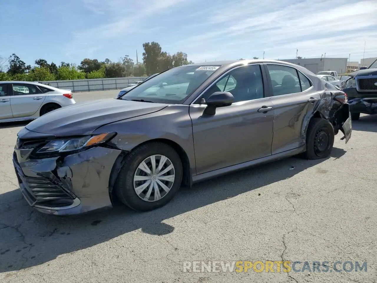 1 Photograph of a damaged car 4T1C31AK2NU042112 TOYOTA CAMRY 2022