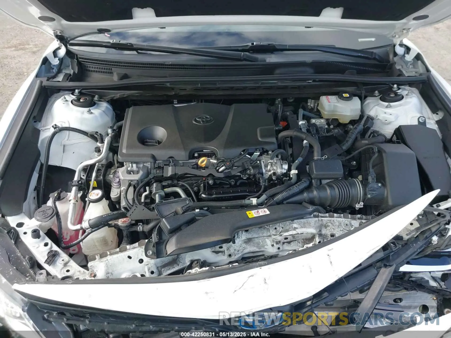 10 Photograph of a damaged car 4T1C31AK2NU571656 TOYOTA CAMRY 2022
