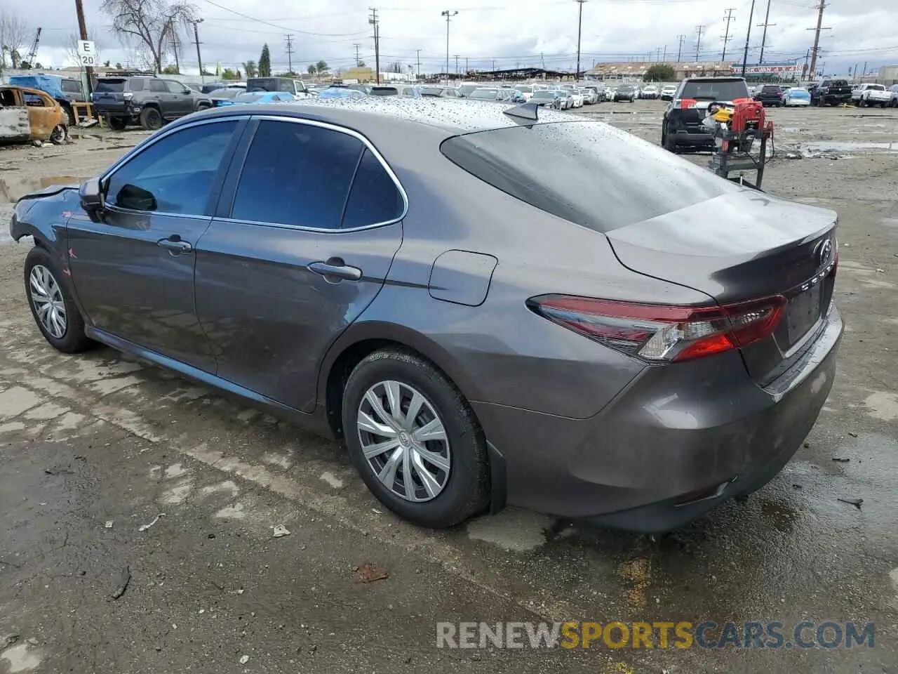 2 Photograph of a damaged car 4T1C31AK2NU589168 TOYOTA CAMRY 2022