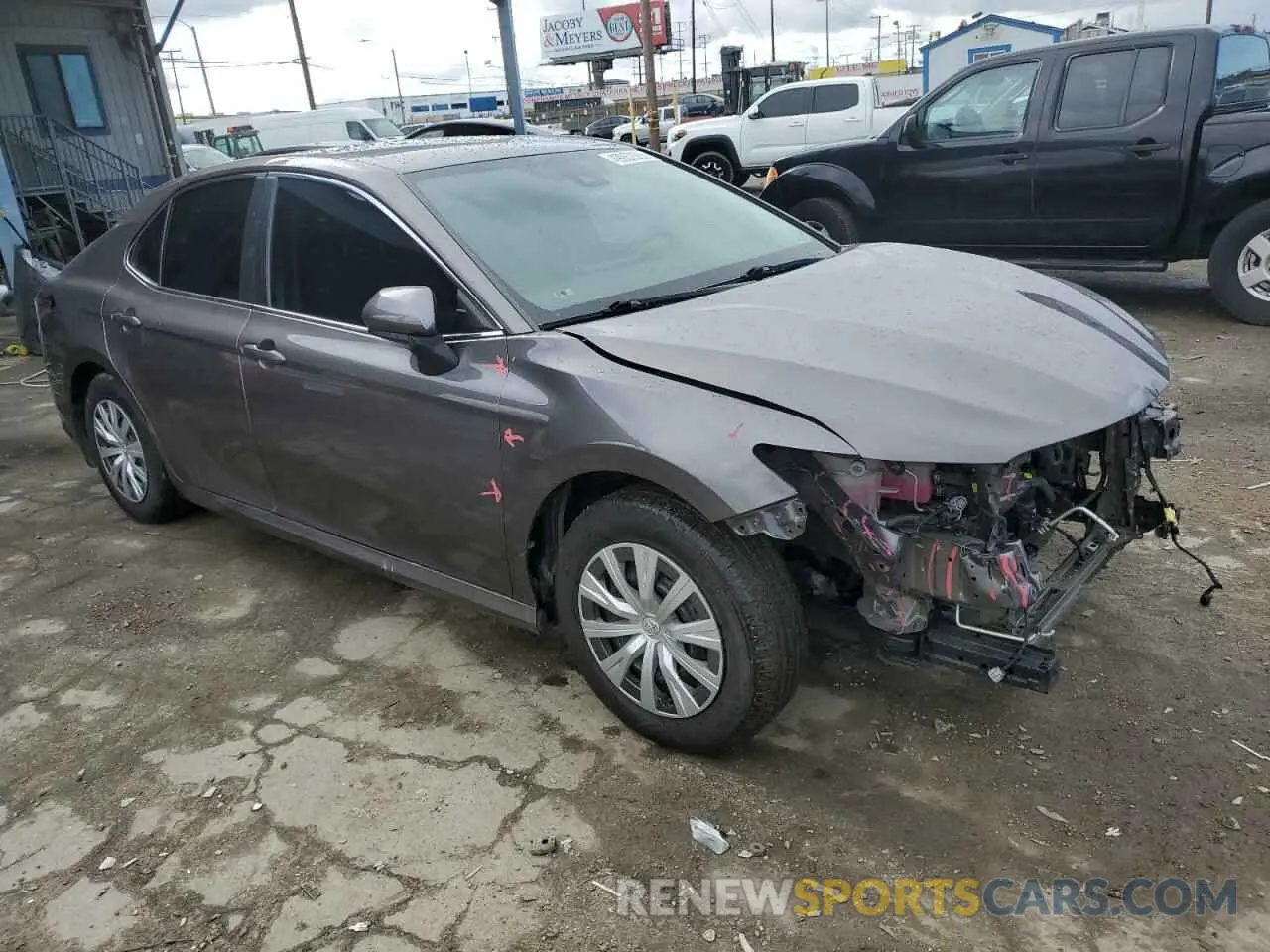 4 Photograph of a damaged car 4T1C31AK2NU589168 TOYOTA CAMRY 2022