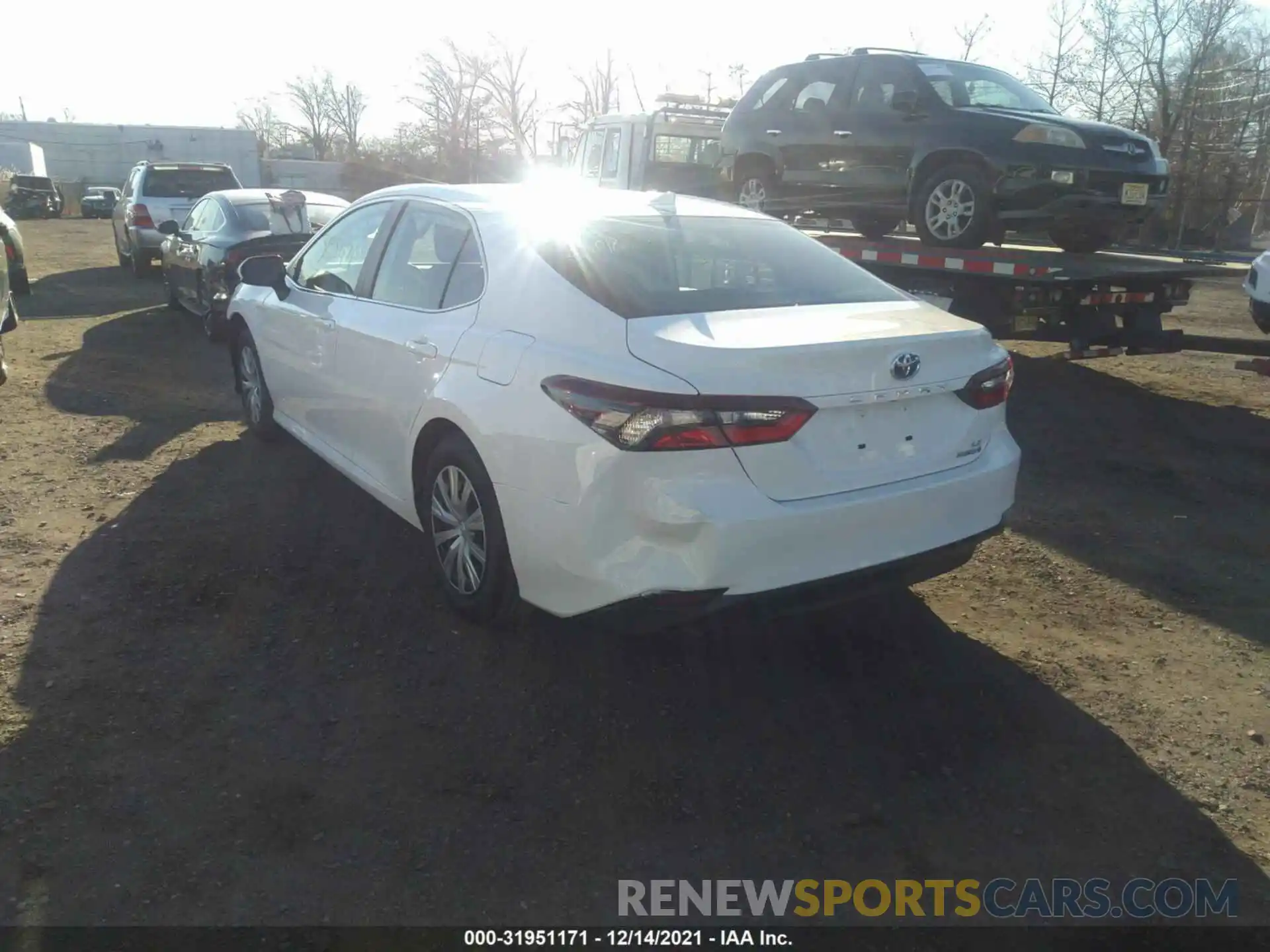 3 Photograph of a damaged car 4T1C31AK3NU576851 TOYOTA CAMRY 2022