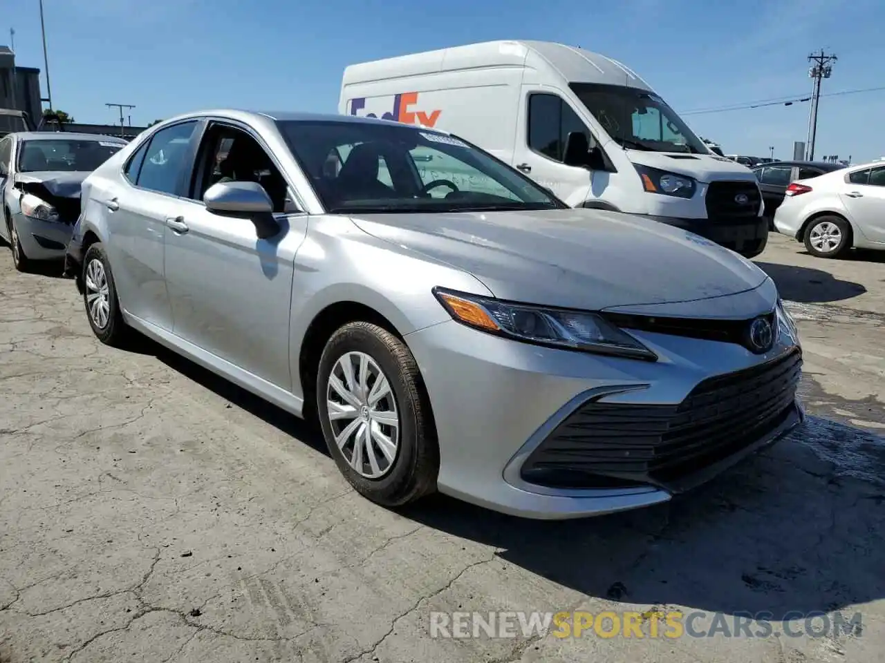 1 Photograph of a damaged car 4T1C31AK3NU578986 TOYOTA CAMRY 2022