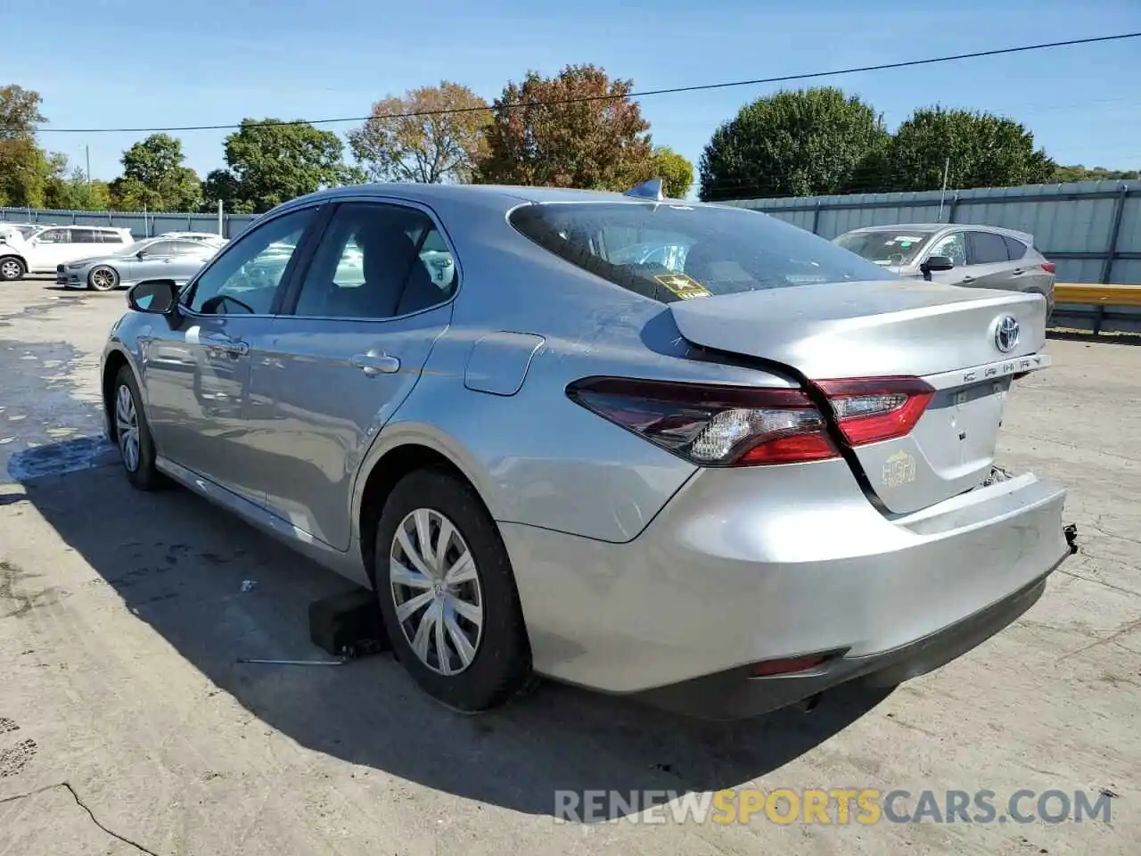 3 Photograph of a damaged car 4T1C31AK3NU578986 TOYOTA CAMRY 2022