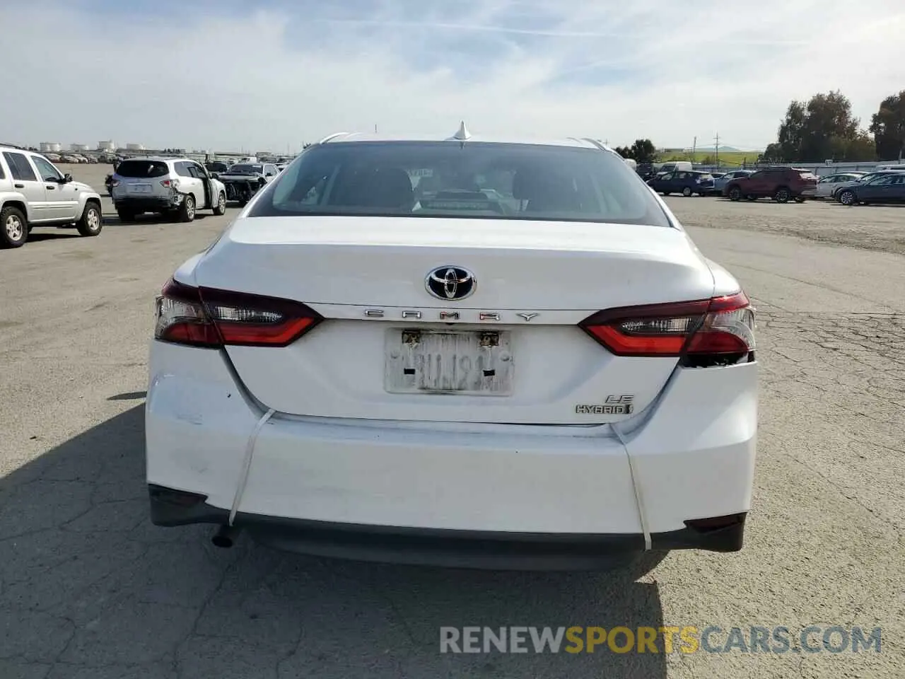 6 Photograph of a damaged car 4T1C31AK3NU595562 TOYOTA CAMRY 2022
