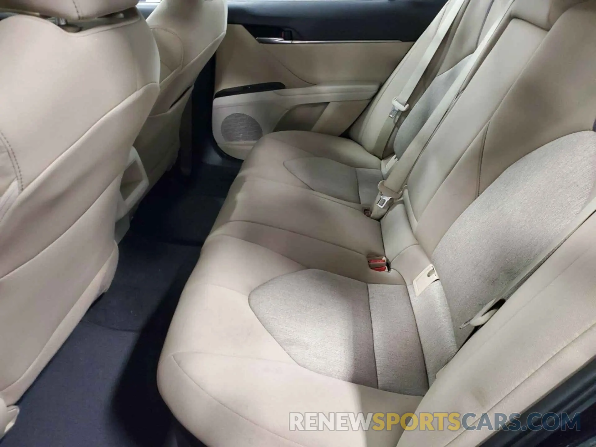 2 Photograph of a damaged car 4T1C31AK4NU580374 TOYOTA CAMRY 2022