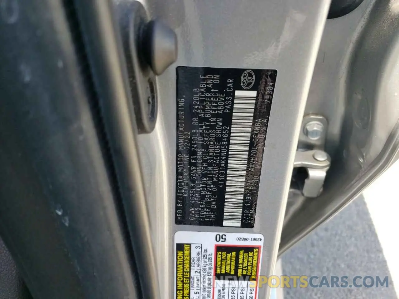 12 Photograph of a damaged car 4T1C31AK4NU584652 TOYOTA CAMRY 2022