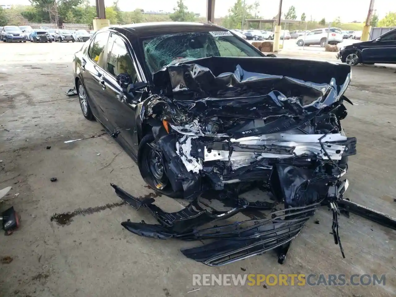 1 Photograph of a damaged car 4T1C31AK4NU587759 TOYOTA CAMRY 2022