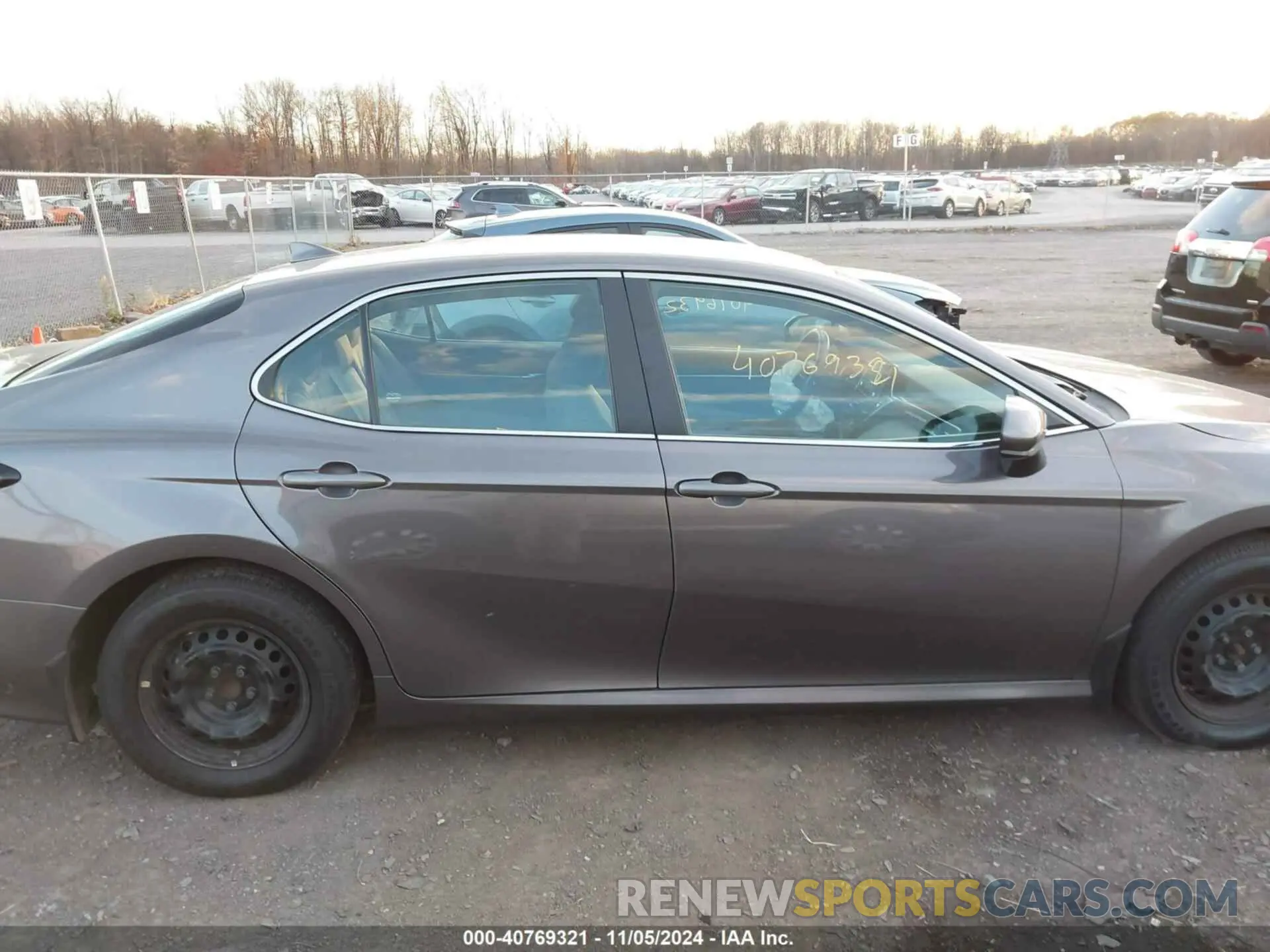 13 Photograph of a damaged car 4T1C31AK4NU594078 TOYOTA CAMRY 2022