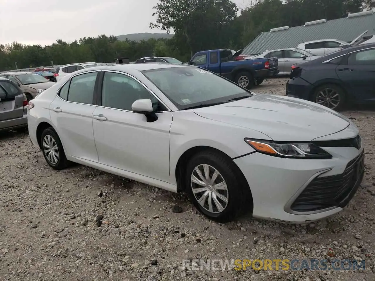 4 Photograph of a damaged car 4T1C31AK5NU035980 TOYOTA CAMRY 2022