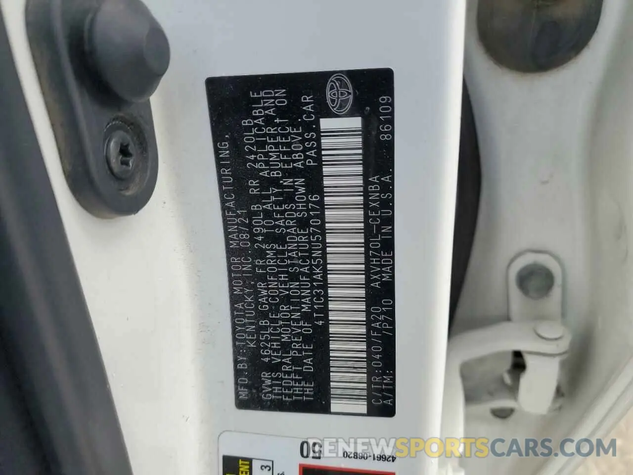 12 Photograph of a damaged car 4T1C31AK5NU570176 TOYOTA CAMRY 2022
