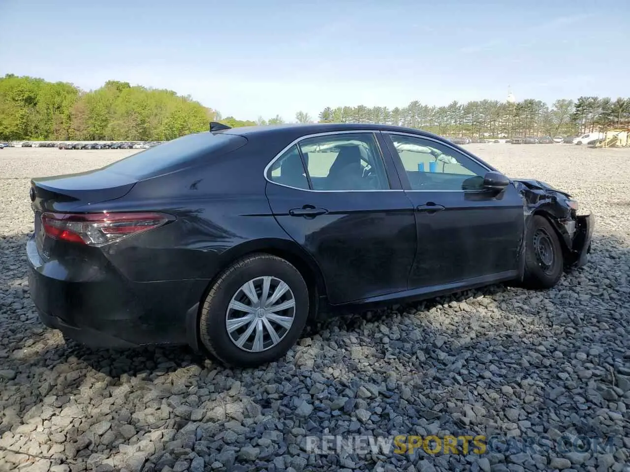 3 Photograph of a damaged car 4T1C31AK5NU571005 TOYOTA CAMRY 2022