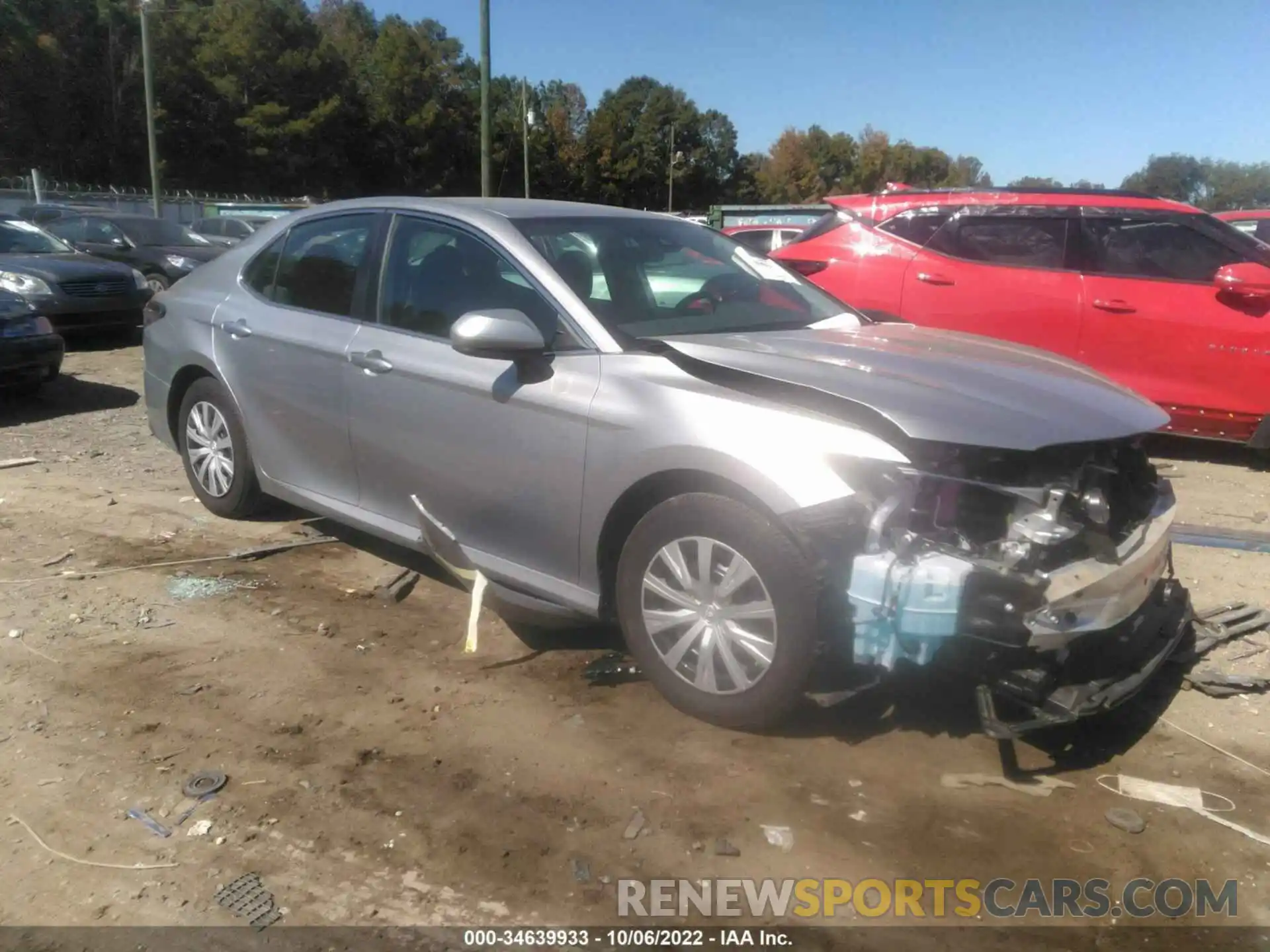 1 Photograph of a damaged car 4T1C31AK5NU572803 TOYOTA CAMRY 2022