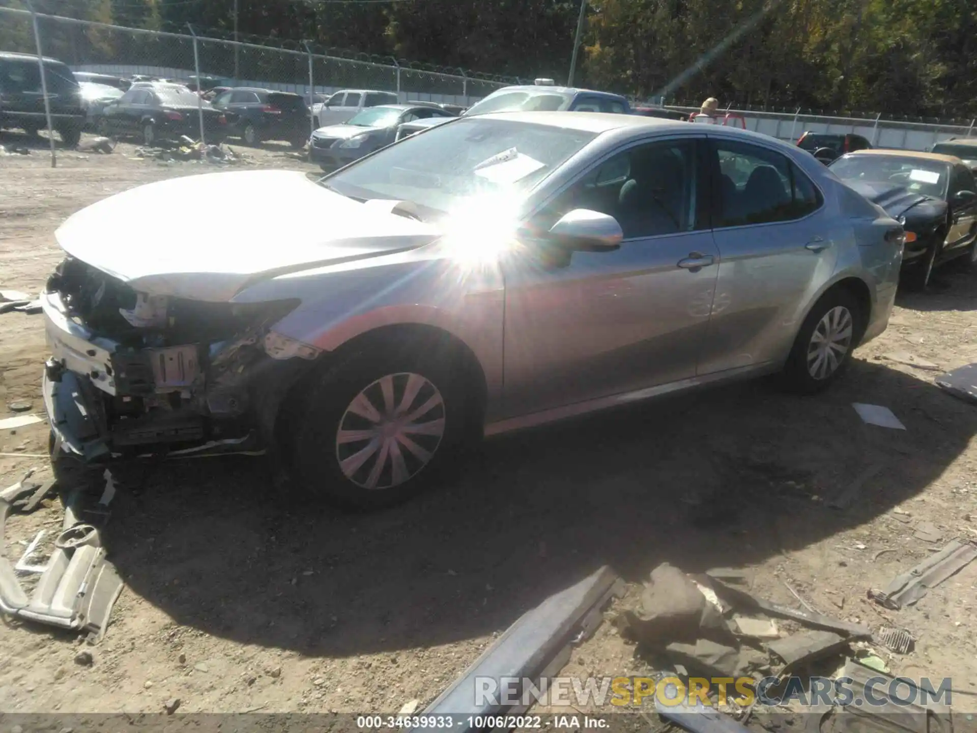 2 Photograph of a damaged car 4T1C31AK5NU572803 TOYOTA CAMRY 2022