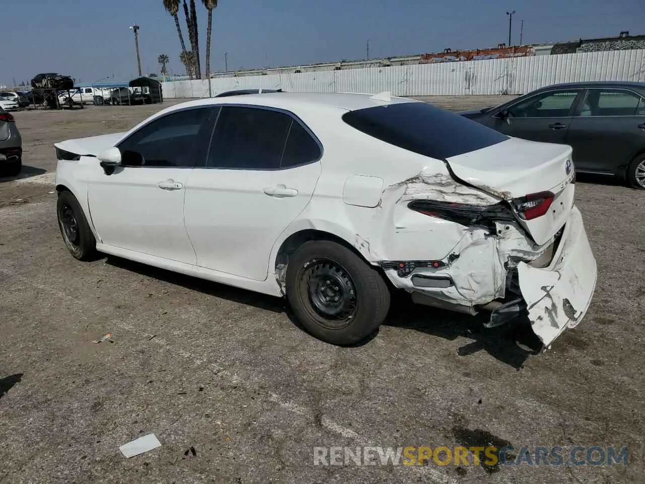 2 Photograph of a damaged car 4T1C31AK5NU594574 TOYOTA CAMRY 2022