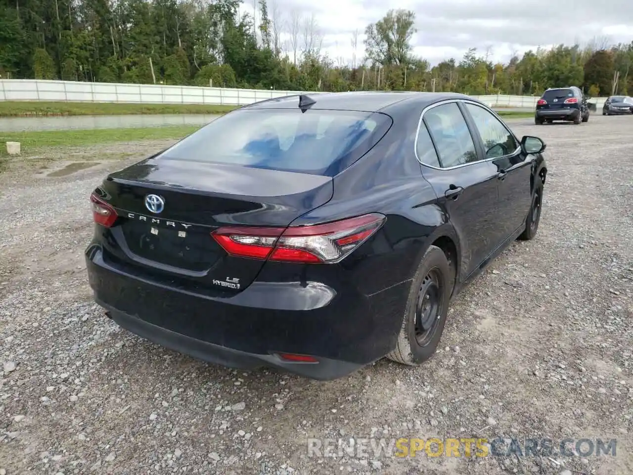 4 Photograph of a damaged car 4T1C31AK6NU578822 TOYOTA CAMRY 2022