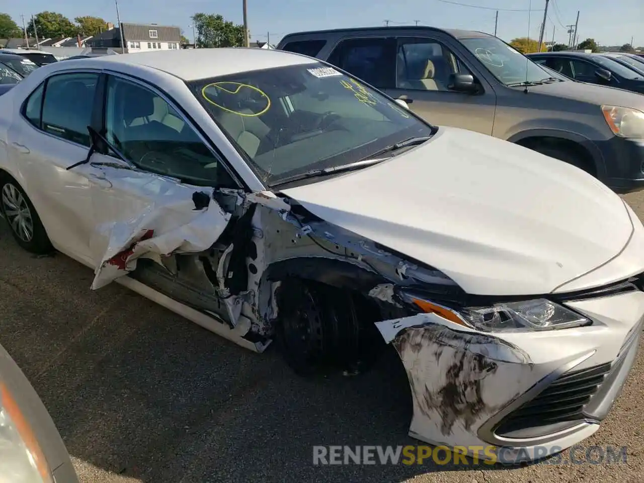 9 Photograph of a damaged car 4T1C31AK6NU587004 TOYOTA CAMRY 2022