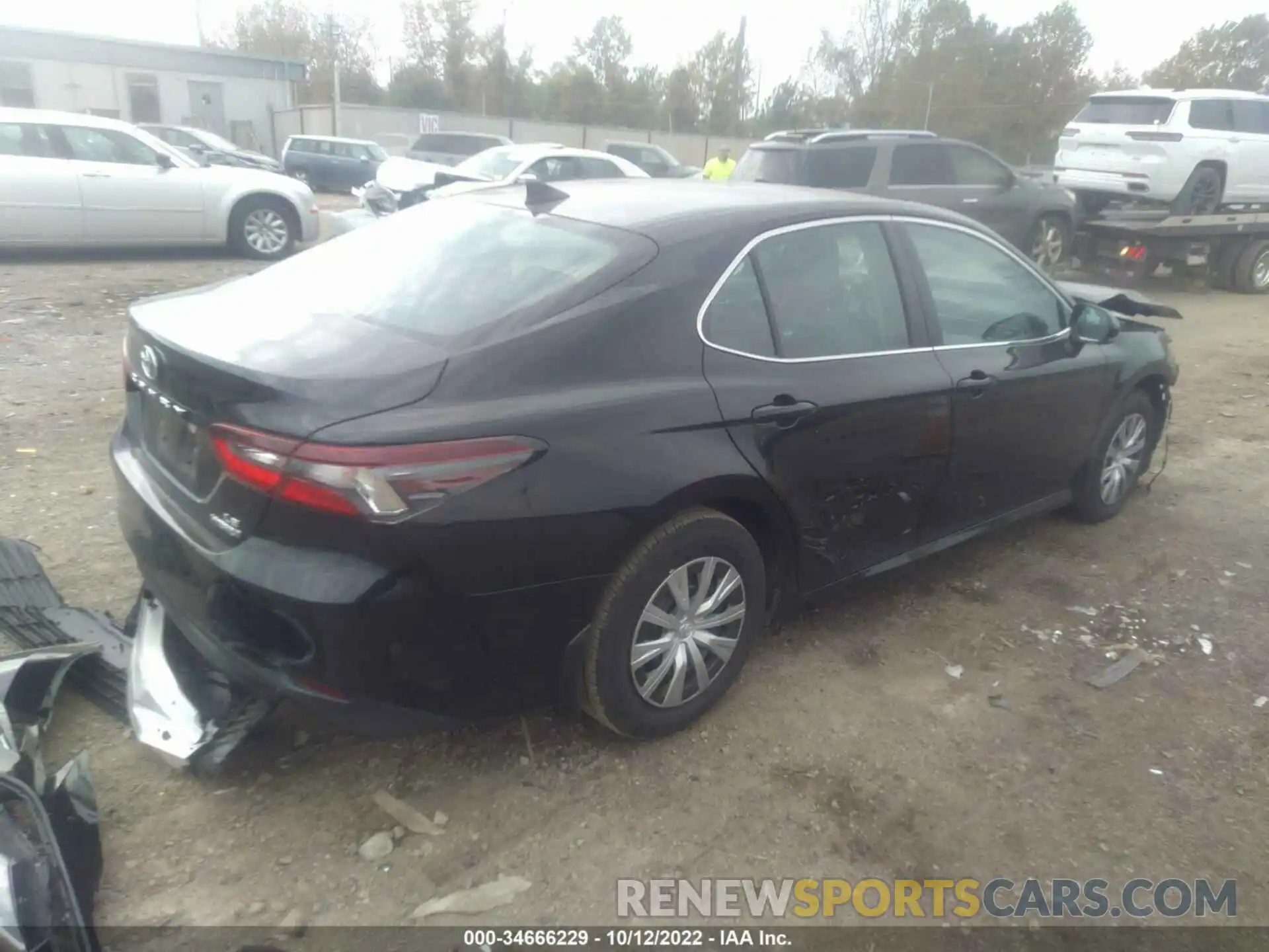 4 Photograph of a damaged car 4T1C31AK6NU591442 TOYOTA CAMRY 2022