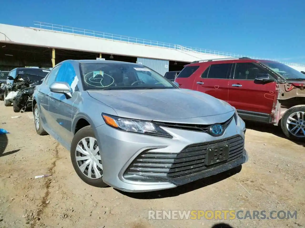 1 Photograph of a damaged car 4T1C31AK7NU571801 TOYOTA CAMRY 2022