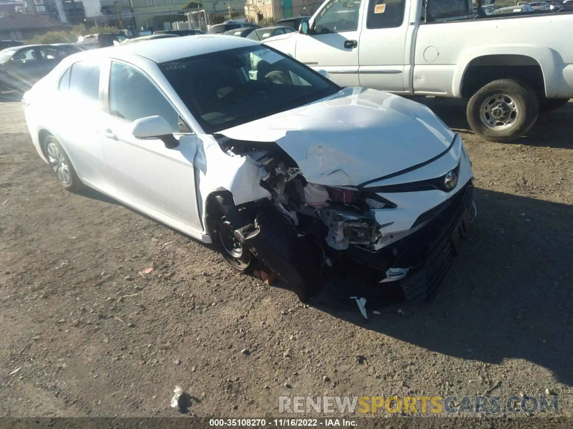 6 Photograph of a damaged car 4T1C31AK7NU572740 TOYOTA CAMRY 2022