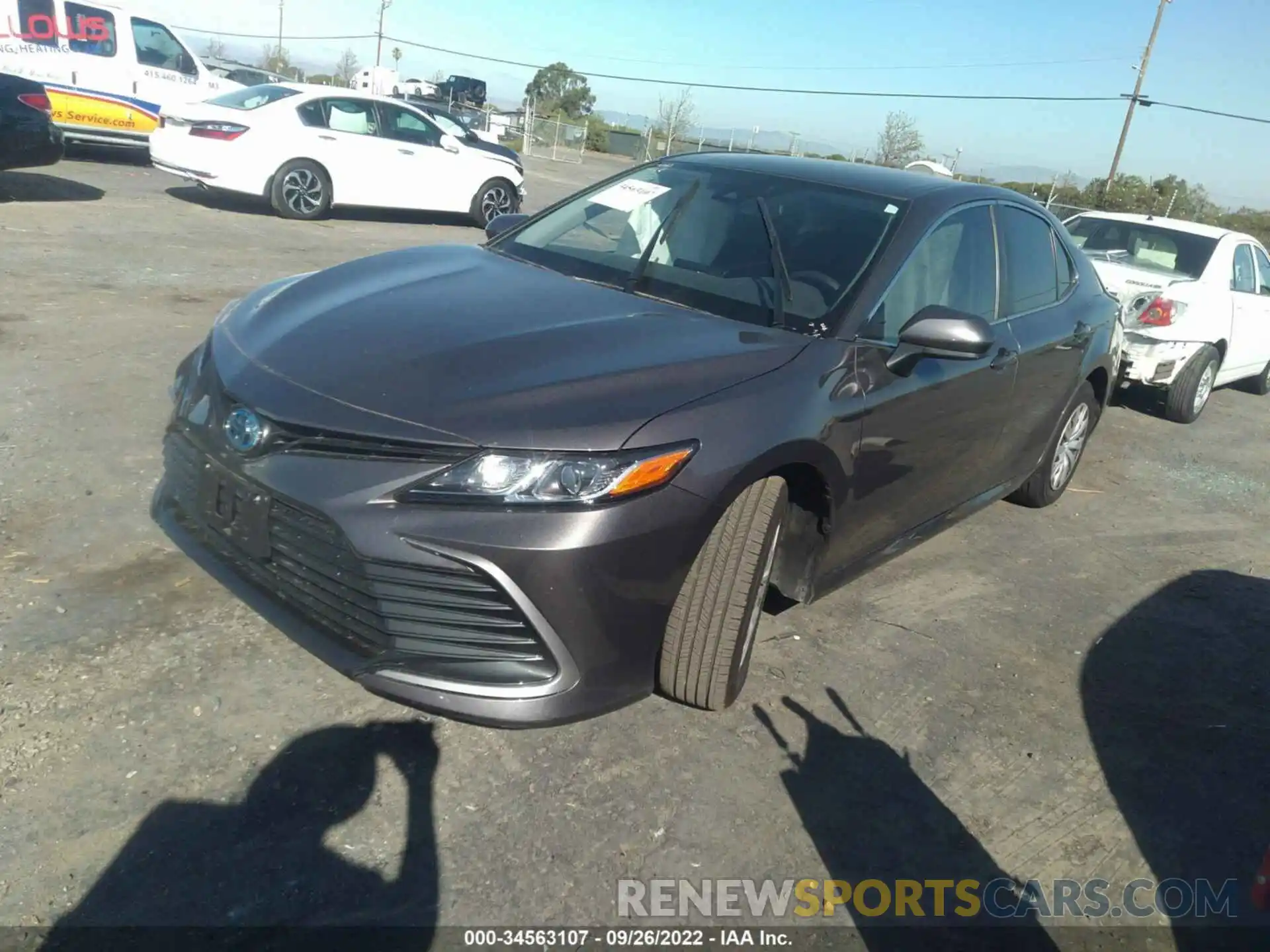 2 Photograph of a damaged car 4T1C31AK7NU573693 TOYOTA CAMRY 2022