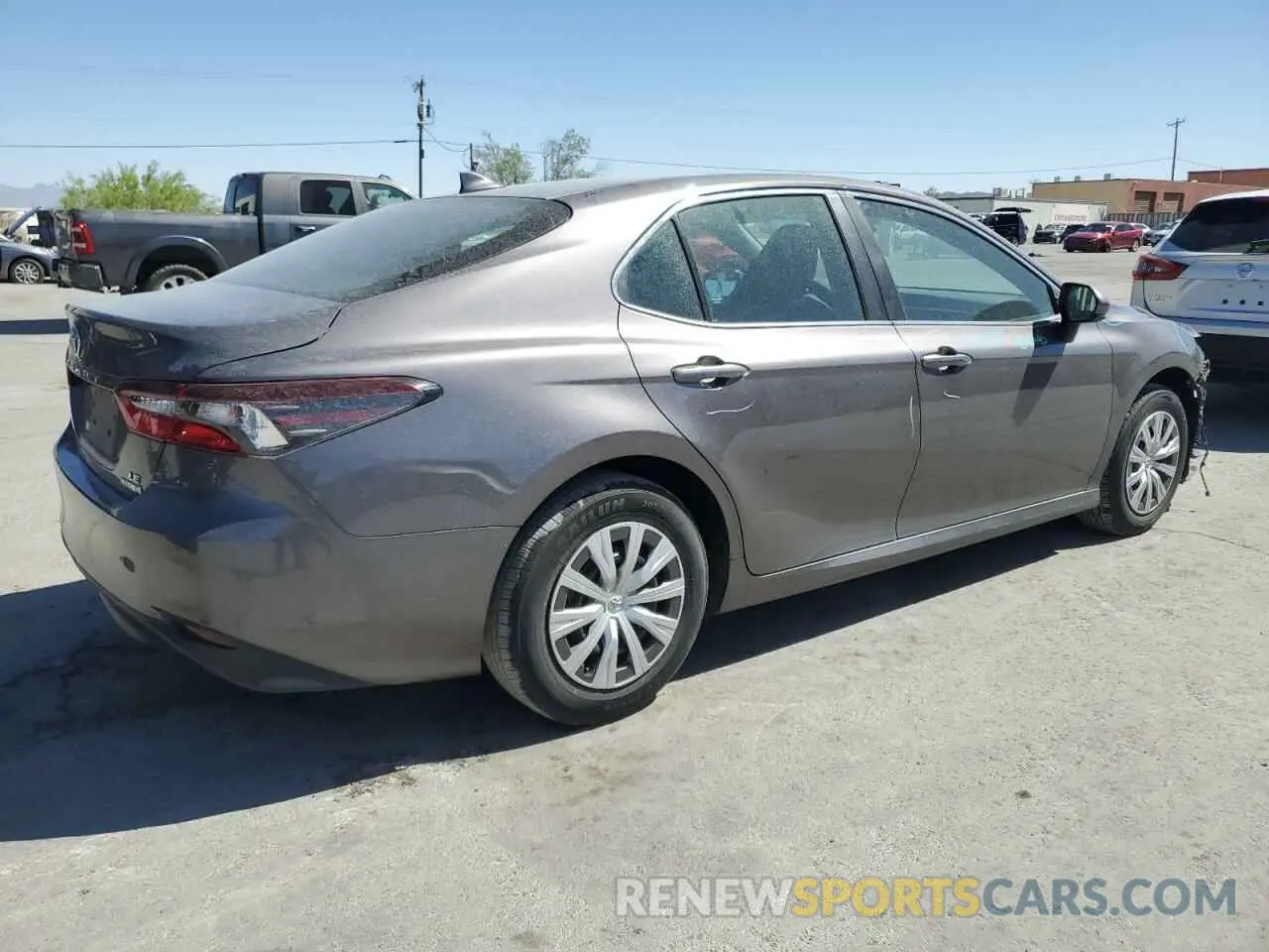 3 Photograph of a damaged car 4T1C31AK7NU574875 TOYOTA CAMRY 2022