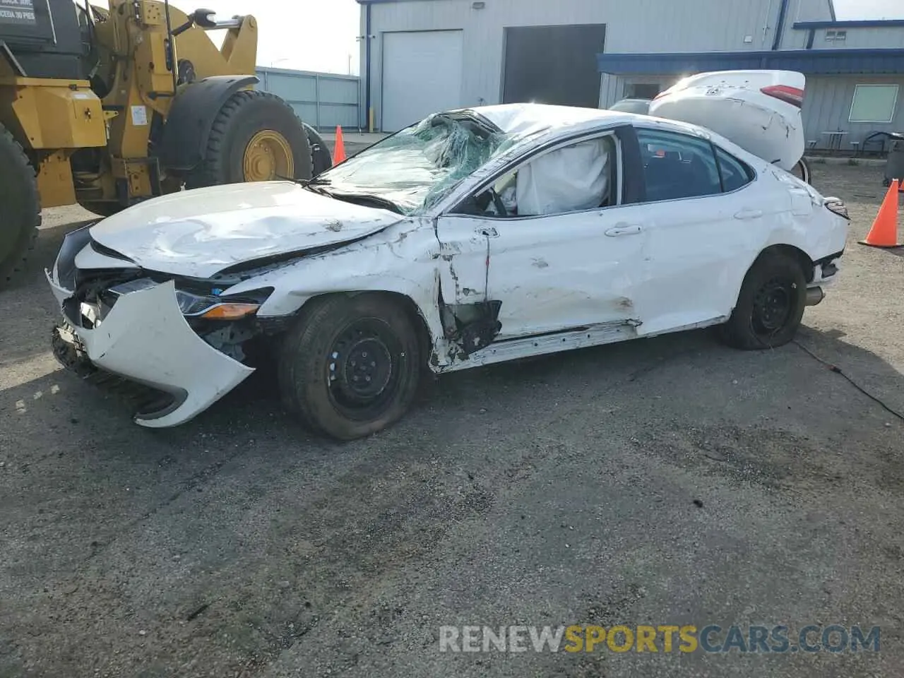 1 Photograph of a damaged car 4T1C31AK7NU577307 TOYOTA CAMRY 2022