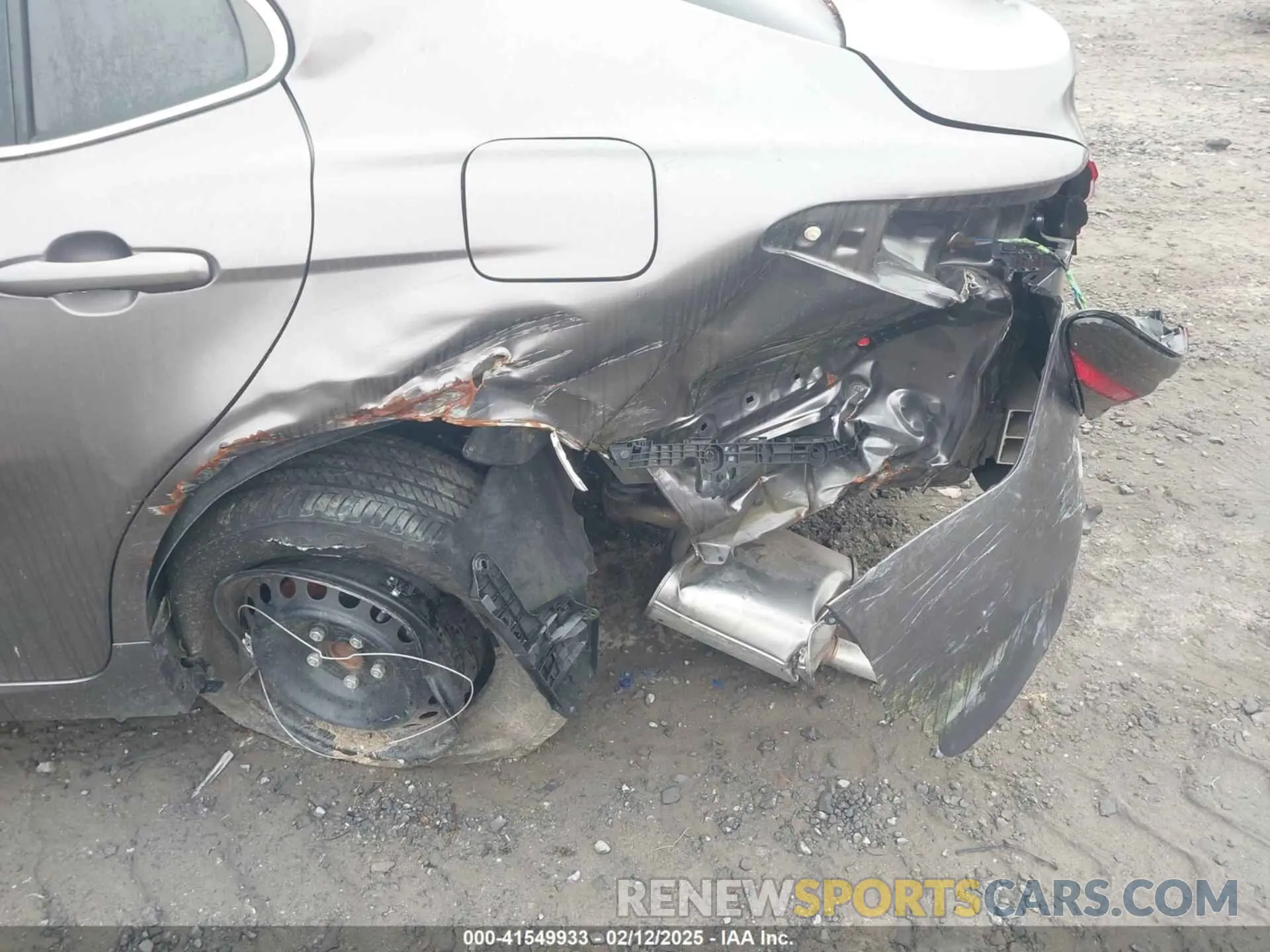 6 Photograph of a damaged car 4T1C31AK7NU578506 TOYOTA CAMRY 2022